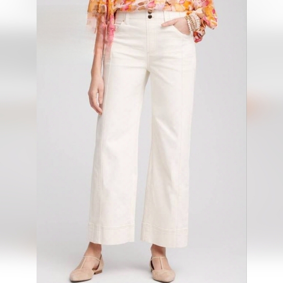 Eddie Bauer High Rise Cropped Kick Flare Bone 2 Button Zip Cargo Jeans Size 6 - Picture 1 of 13